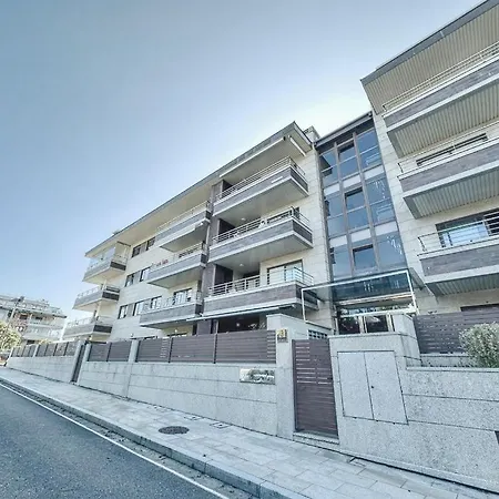 Decanelas Apartment *